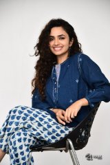 Malavika Nair New Stills